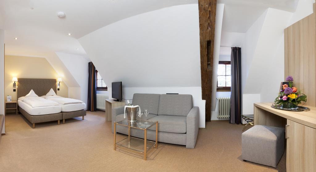 Romantik Hotel Johanniter-Kreuz Uberlingen Exterior foto